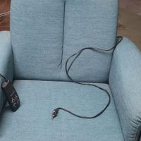 Poltrona alzapersona spazio relax
