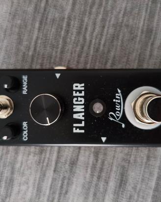 Pedali per chitarra o basso Overdrive e Flanger