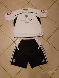 Maglia e calzoncini Cesena calcio
