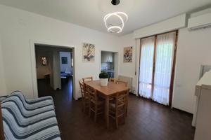 Rif. 32 trilocale a 100 metri dalla spiaggia