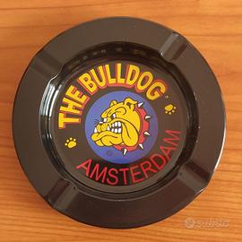 posacenere  THE BULLDOG