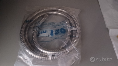 Tubo flessibile per doccia