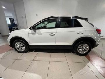 Volkswagen T-Roc 1.0 TSI Life