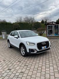 AUDI Q2 TDI Identity Black 20.500