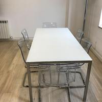 tavolo laminato con piano in vetro con 6 sedie