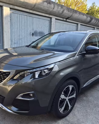 Peugeot 5008 ALLURE  1.5 BlueHDi 130cv
