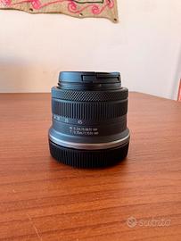 Obiettivo kit Canon RF 18-45 mm