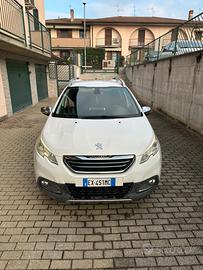 Peugeot 2008 PureTech Allure