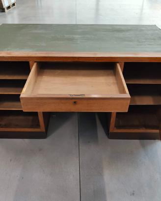 Scrivania ministeriale - modernariato