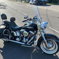 HARLEY-DAVIDSON FLSTN Softail Deluxe