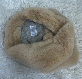 Soft beige Bellerose faux‑fur neck warmer