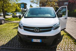 Opel Vivaro motore 2000 150 CV.