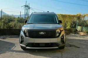 Ford tourneo courier