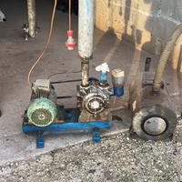 Pompe dì mungitura e mungitrici