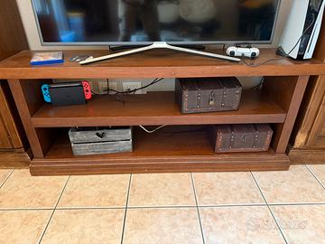 Mobile porta Tv in legno stile classico