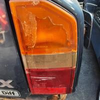 SUZUKI VITARA 1990 - FARO POSTERIORE DESTRO