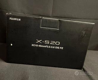 Fujifilm X-S20 + XC15-45mm