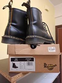 Stivaletti  dr martens oroginali