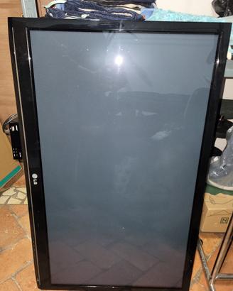 tv 43 pollici al plasma LG  schermo piatto