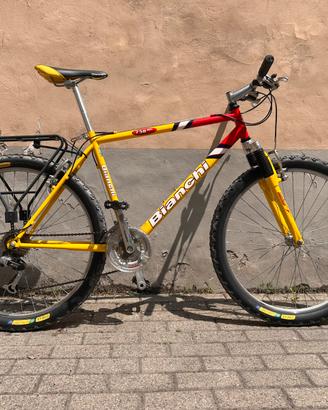 Bianchi 750 fs