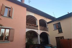 Gavirate - caratteristico rustico