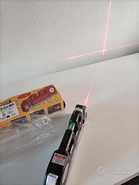livella laser con bolla metro e laser