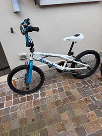 BMX freestyle maui and sons