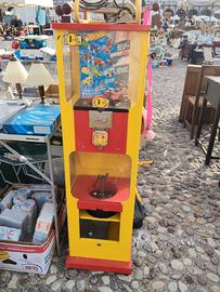 distributore automatico di giocattoli Hot Wheels,