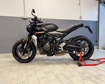 Triumph Trident 660