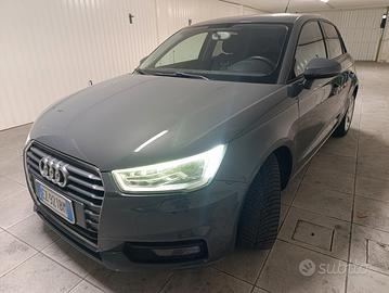 Audi A1 gpl cambio automatico 