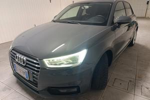 Audi A1 gpl cambio automatico 