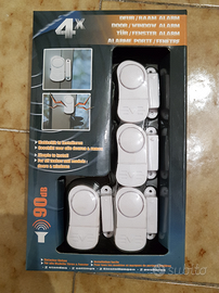 Kit di 4 allarmi per porte e finestre