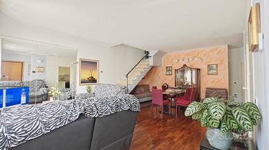 Appartamento duplex in piccolo condominio