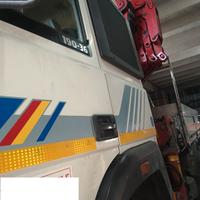 Iveco 190/36 con gru ferrari