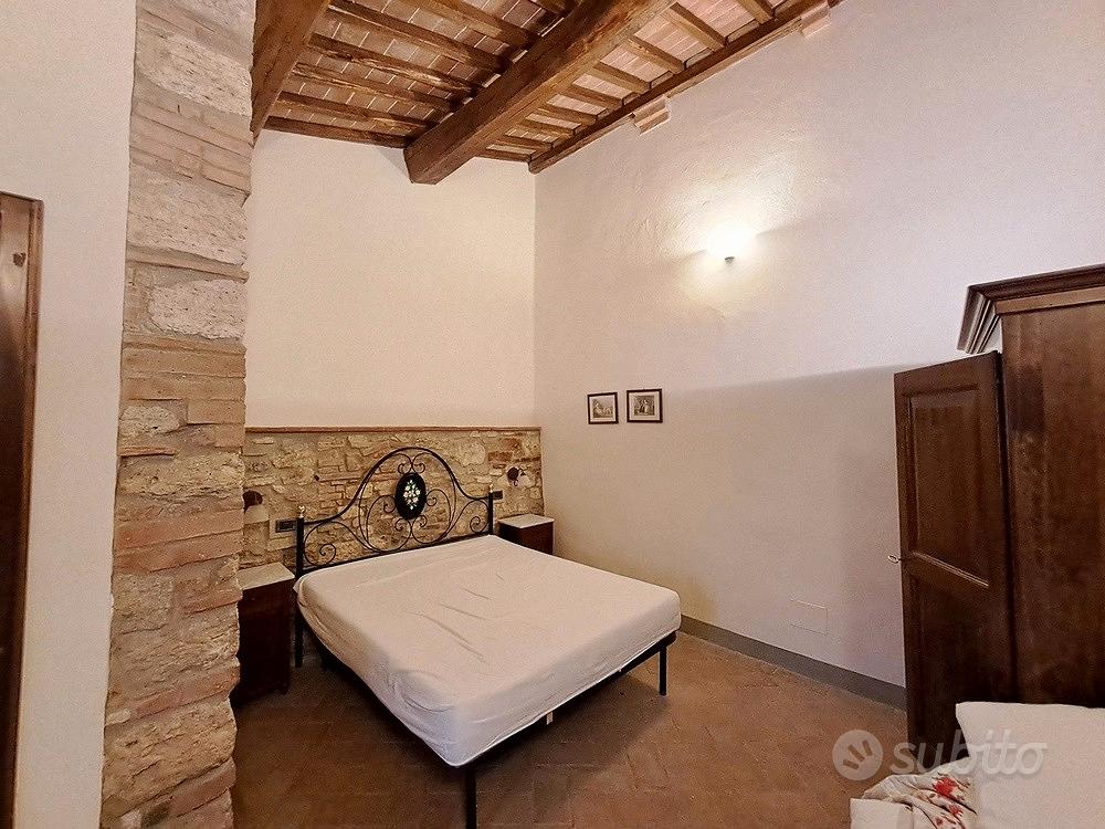 Casale in pietra e agriturismo Volterra - Vista 3