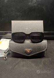 Occhiali da sole Prada