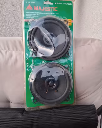 Altoparlanti per auto  Majestic 
