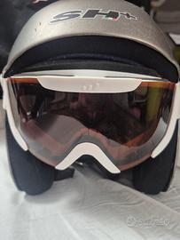 Casco da sci più occhiali