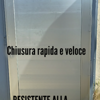 Porta antiallagamento a tenuta stagna