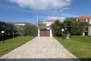 Rif. 498 150.000,00 baia verde - viale privato