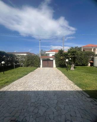 Rif. 498 150.000,00 baia verde - viale privato