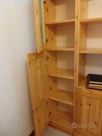libreria con vetrina 