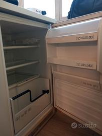 Frigorifero con congelatore