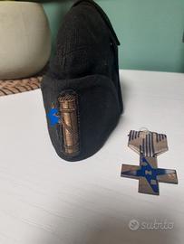 Militaria,  Bustina e Medaglia