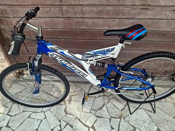 bici misura 26 ammortizzata  