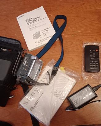 Sony DCR-TRV14E Digital Handycam MiniDV - Full Set