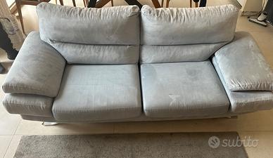 Divano poltrone e sofà’ tessuto grigio alcantara