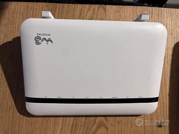 Modem router wifi vari fibra ed adsl