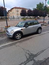 MINI 1.6 16 V COOPER