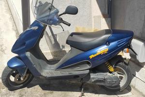 Phantom f12 50cc.  € 750